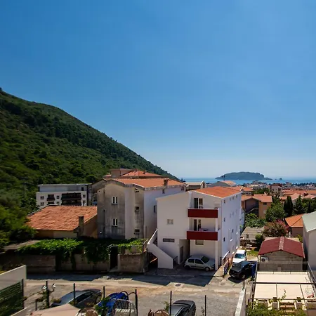 Sea View Lazi